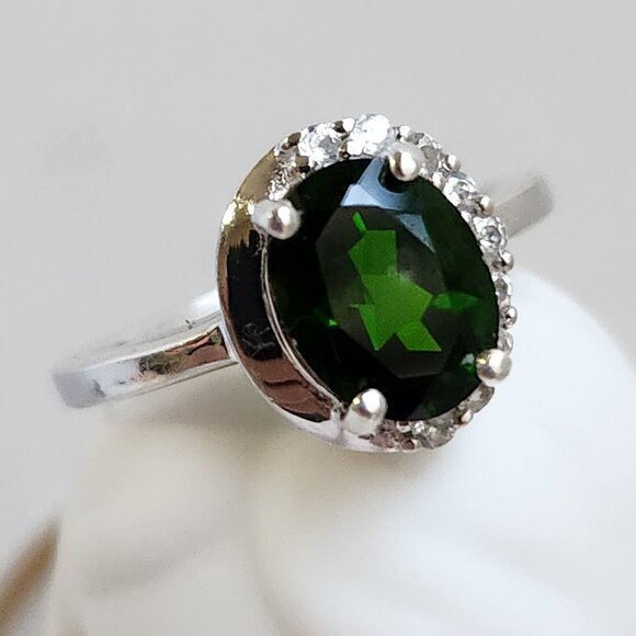 Estate Jewelry - Vintage Classic Green Chrome Diopside Ring 925 Women's Size 7
